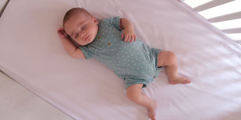 bébé qui dort